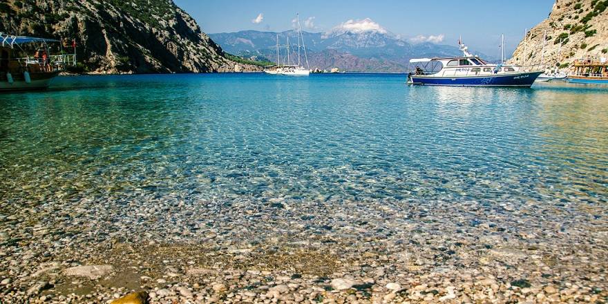 Kalabalıktan Uzak Denize Girilecek 10 Doğa Harikası Yer 8