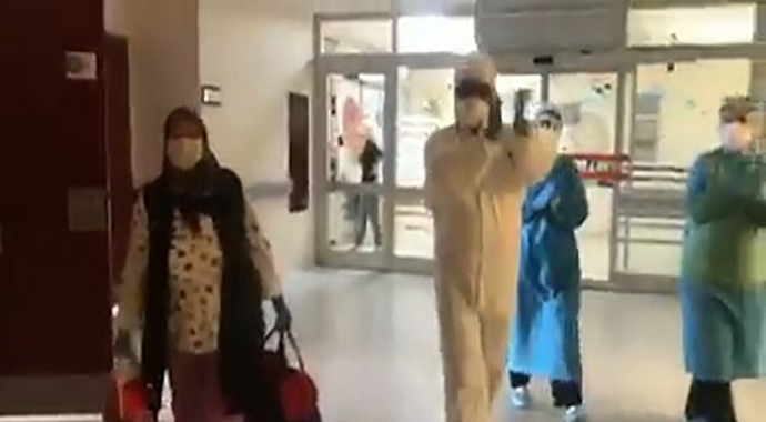 Güzel haber Kronik hastılığı bulunan yaşlı kadın böyle taburcu edildi