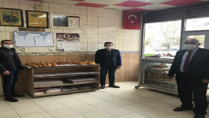 Kocasinan Belediye Meclis Üyesi Seyhan Arifoğlu'ndan 'Askıda ekmek uygulaması'na övgü