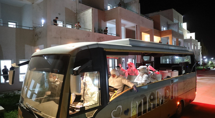 Mardin’de karantinadaki vatandaşlara moral konseri