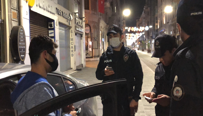 İstiklal Caddesinin ortasında “Sagopa” ile başladı cezayla bitti