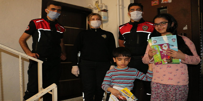 Şanlıurfa’da Emniyete elektronik posta atan küçük kıza polisten sürpriz