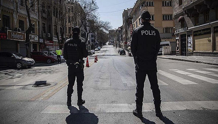 Gaziantep'de Kısıtlama ile boşalan sokaklar yaban hayvanlarına kaldı
