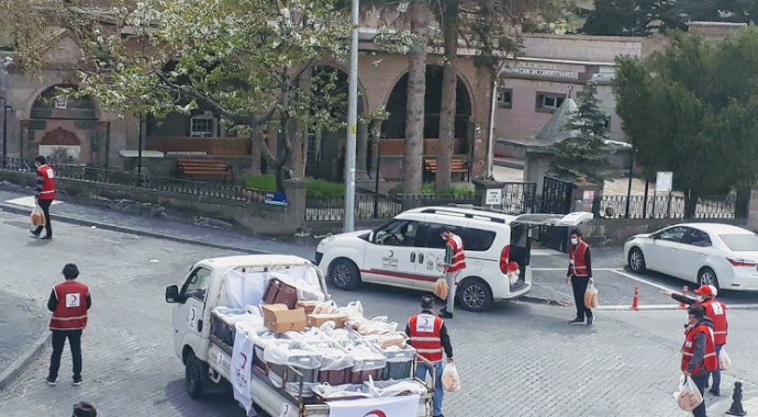 Kayseri'de karantinada insanın içini ısıtan görüntü