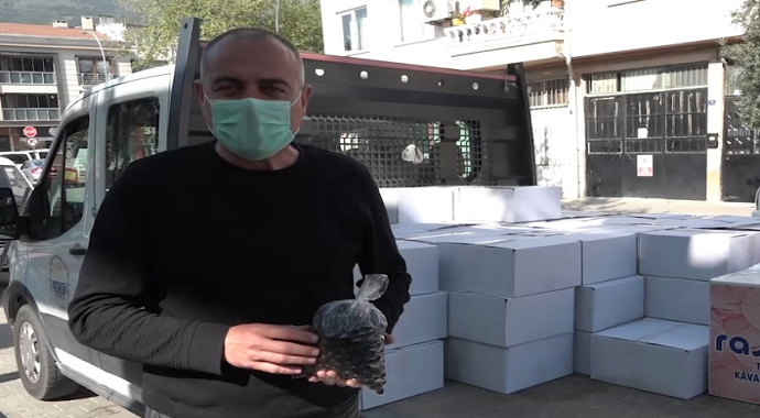 Bursa'da Hayırsever çiftçiden duygulandıran destek