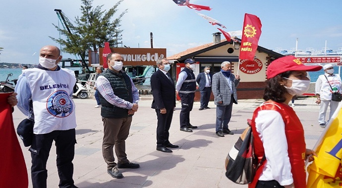 Balıkesir'de Ayvalık Demokrasi Platformu’ndan 1 Mayıs açıklaması