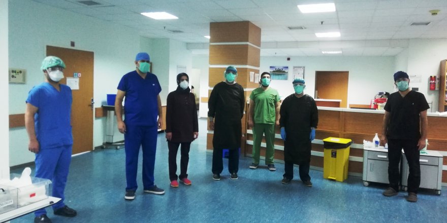 Korona virüse karşı Turgut Özal Tıp Merkezi pandemi servisi yoğun mesai harcıyorlar