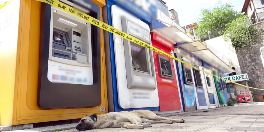 Bursa'da ATM'leri parçalayan kadın: "Cinnet geçirdim"