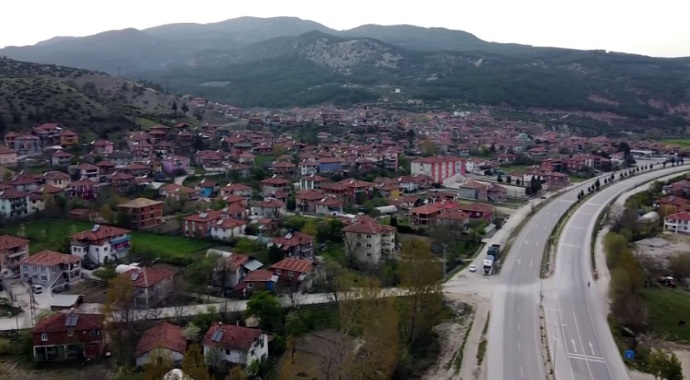 Karabük'te Pozitif vakaların hızla arttığı köyde karantina süresi 14 gün daha uzatıldı