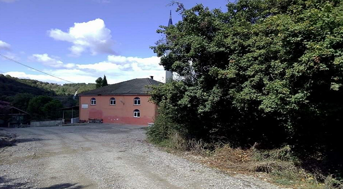 Zonguldak Çaycuma ilçesinde Cenazeye katıldı, 6 kişiye virüs bulaştırdı