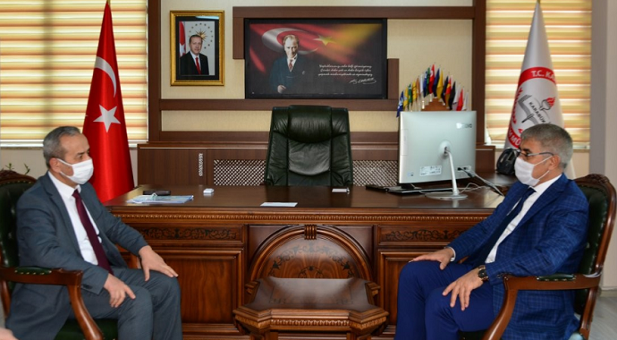 Karabük Valisi Gürel'den Milli Eğitim Müdürlüğüne ziyaret