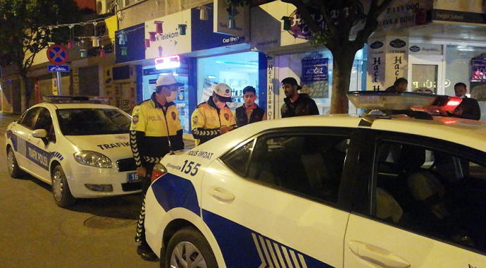Bursa'da bir vatandaş yasak başladıktan sonra sokağa çıktı ceza yedi