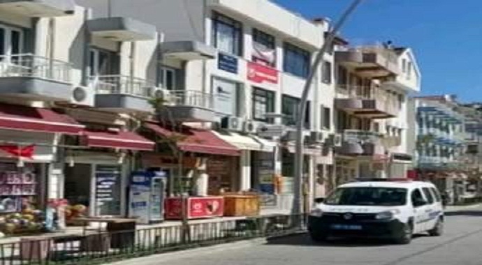 Muğla'da Datça polisi yarın sokağa çıkacak yaşlıları anonsla uyardı