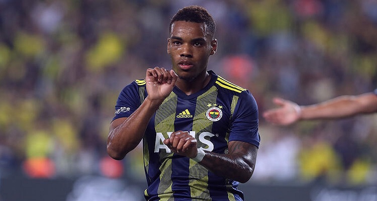 Fenerbahçeli Garry Rodrigues "Fenerbahçe'den ayrılma düşüncem yok"