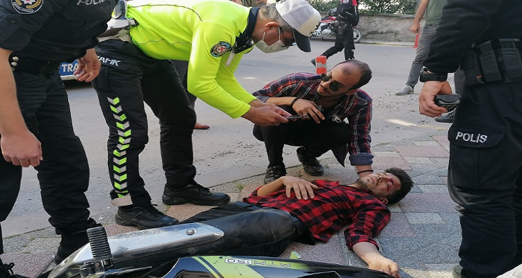 Gebze'de kaza yapıp yaralandı ilk yardımı kaçtığı polisler yaptı