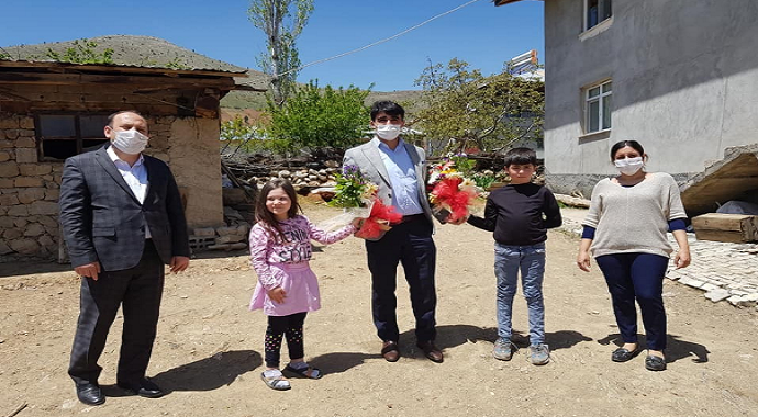 Tufanbeyli Kaymakamı Sevgili'den engellilere duygulandıran ziyaret