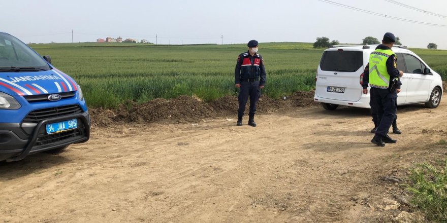 İstanbul’dan Tekirdağ’a tarım alanlarına gelmeye çalışanları jandarma yakaladı