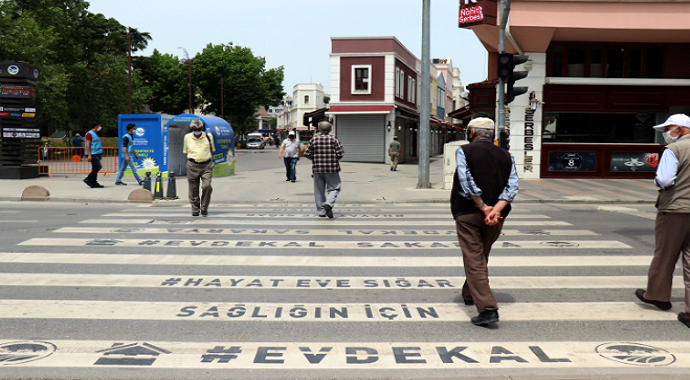 Sakarya'da Kısıtlama gününde boş cadde ve sokaklar 2’nci kez onların oldu