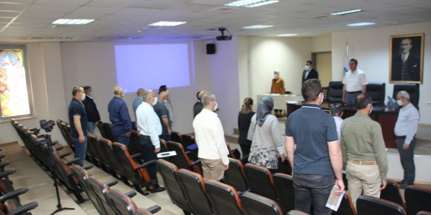 Akçakoca Belediyesi Okan Yanmaz başkanlığında meclisi olağanüstü toplandı