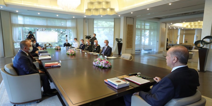 Cumhurbaşkanı Recep Tayyip Erdoğan başkanlığında Güvenlik Toplantısı gerçekleştirildi.