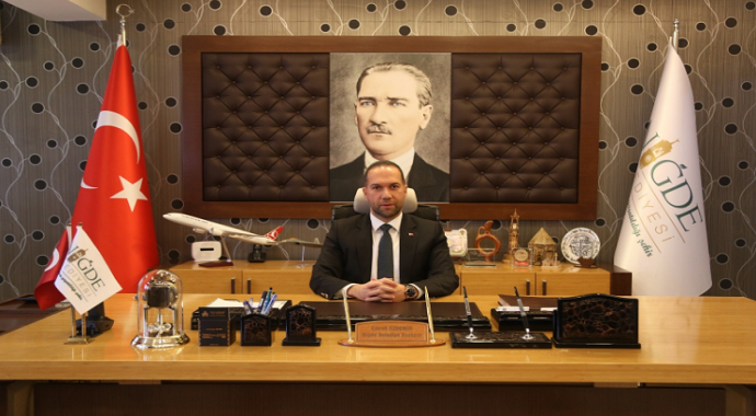 Niğde Belediye Başkanı Emrah Özdemir’den bayram mesajı