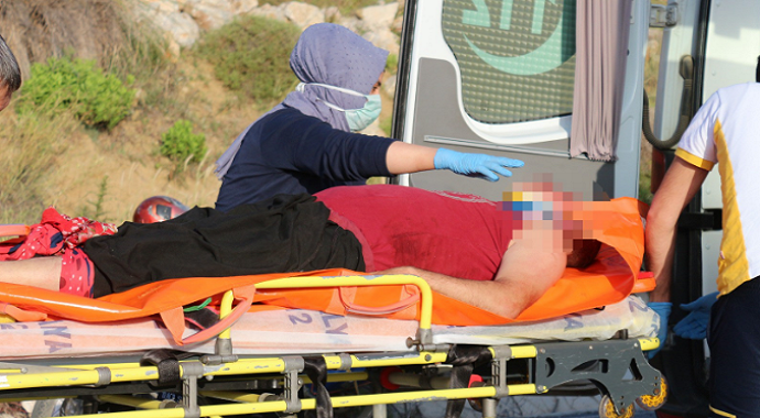 Antalya’da Kendisini taciz eden adamı eve çağırıp kocasıyla birlikte hastanelik etti