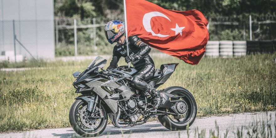 Öncü kardeşler: "Kenan ağabey bize her zaman ilham oldu"