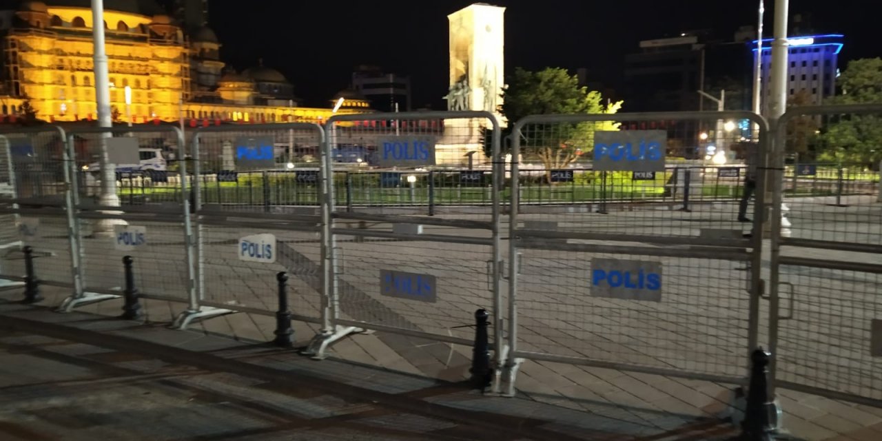 Taksim Gezi Parkı meydanı bariyellerle kapatıldı!