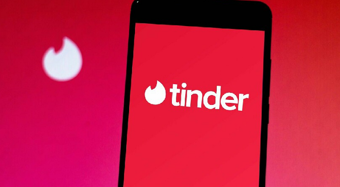 Arkadaşlık Sitesi Tinder'e Panik Butonu Geliyor