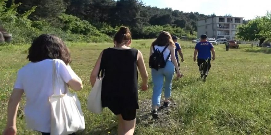 Bursa'da doğa yürüyüşüne 3 genç kız ormanda kayboldu
