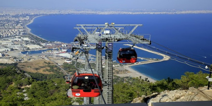 Antalya Tünektepe’de zirve Sarısu’da deniz keyfi başlıyor