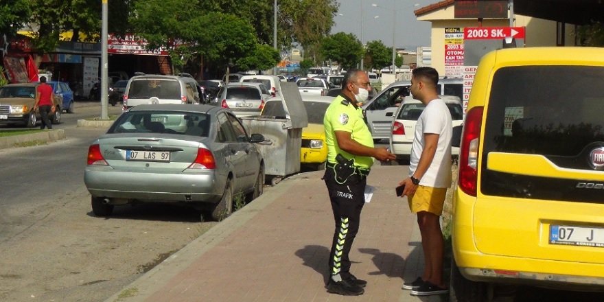 Manavgat'ta ‘dur’ ihtarına uymadı, plaka değiştirirken yakalandı