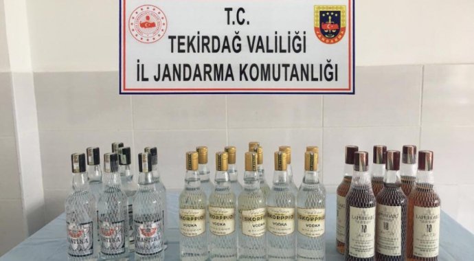Jandarmadan kaçak içki operasyonu