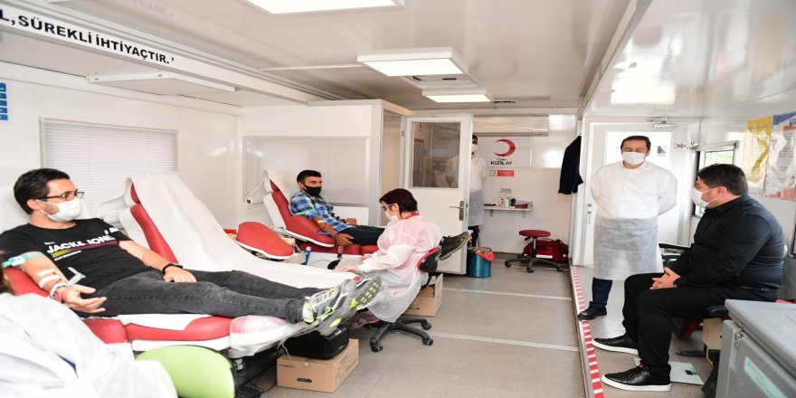 Altınordu Belediyesi’nden Kızılay’a kan bağışında bulundu