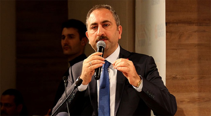 Bakan Gül'den KKTC Cumhurbaşkanı Akıncı'ya tepki