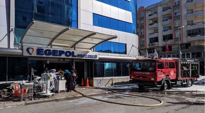 Hastanede çıkan yangın paniğe yol açtı