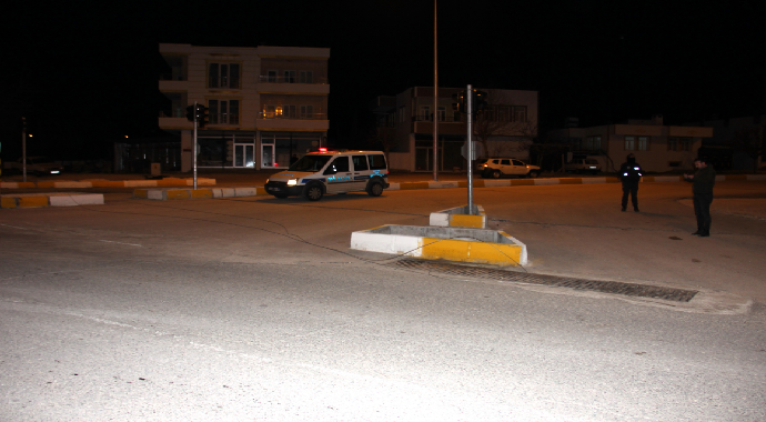 Şiddetli fırtına elektrik tellerini kopardı
