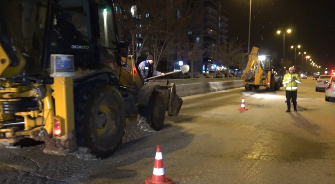 Yetkililer sürücüleri uyardı, 43 ilin geçiş noktasındaki buzlanmaya karşı dikkat