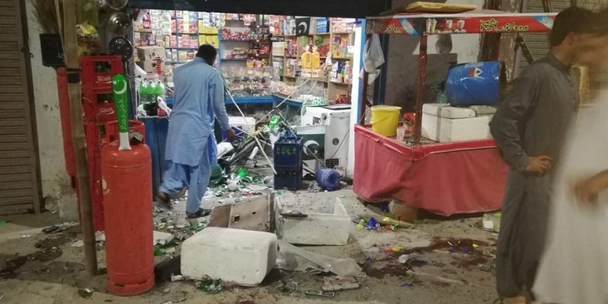 Pakistan'ın Quetta kentinde bombalı saldırı: 1 çocuk öldü