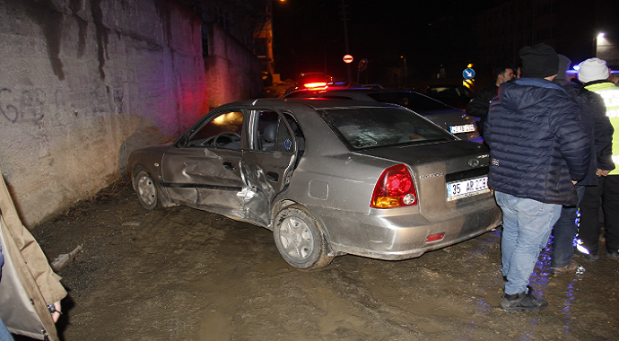 Emet'te trafik kazası: 3 yaralı