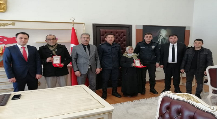 Kıbrıs gazilerine devlet övünç madalyası verildi