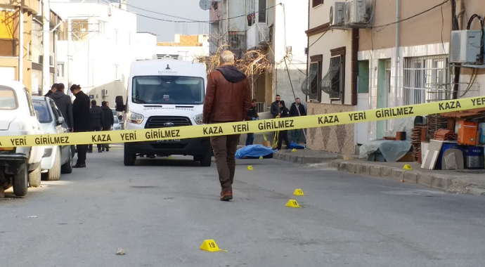 İzmir’de sokak ortasında işlenen cinayetin şüphelisi tutuklandı