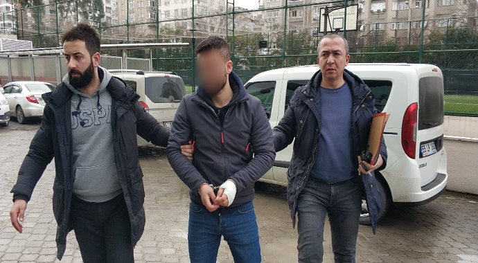 Samsun’da bıçaklı kavga 2 yaralı!