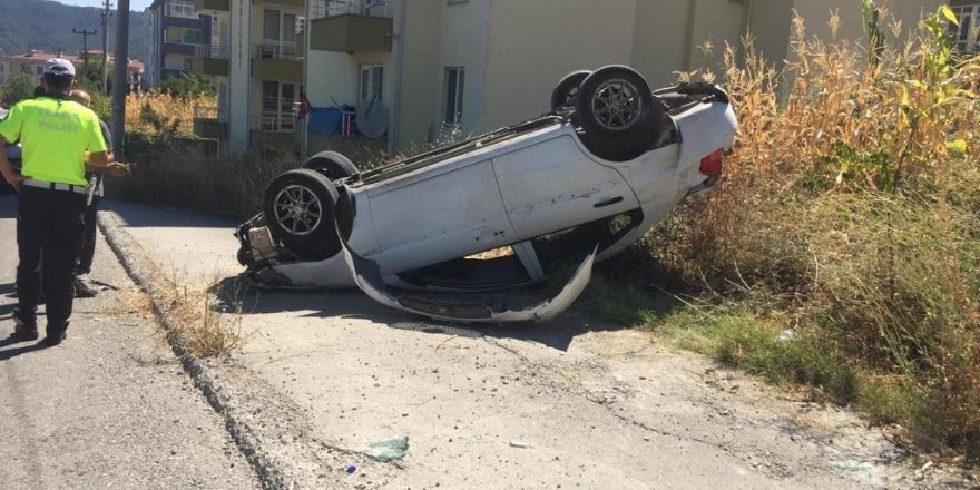 Karabük'te feci kaza, otomobil ters döndü: 1 yaralı