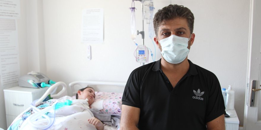 Maddi olarak zorlanan baba Mehmet Can Hasta çocuğu için işini bıraktı yardım bekliyor
