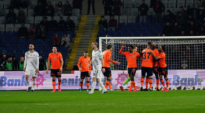 Medipol Başakşehir 1-0 Beşiktaş Maç Sonucu