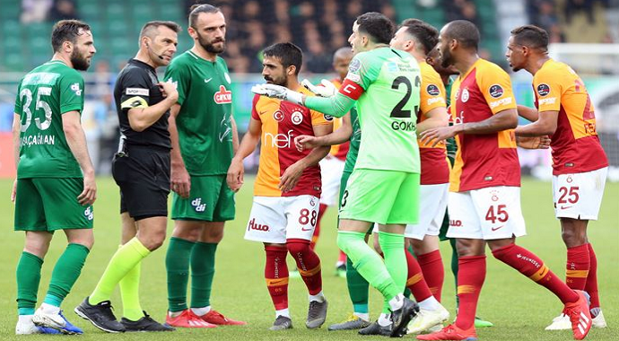 Galatasaray Rizespor’la Morallendi