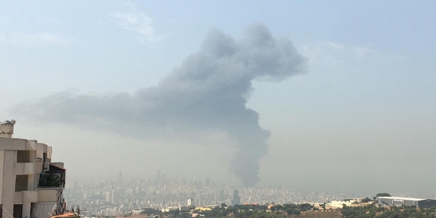 Beyrut Liman'ında yangın