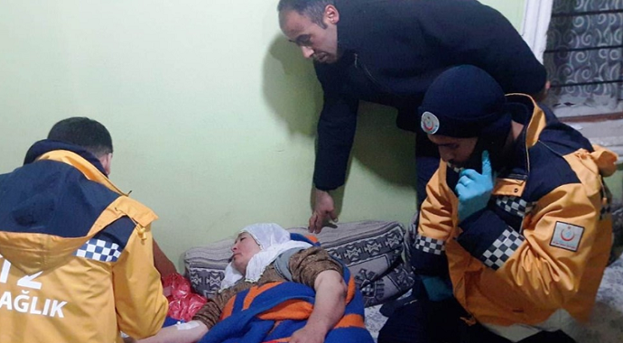 Son dakika! Erciş'te hasta kurtarma operasyonu