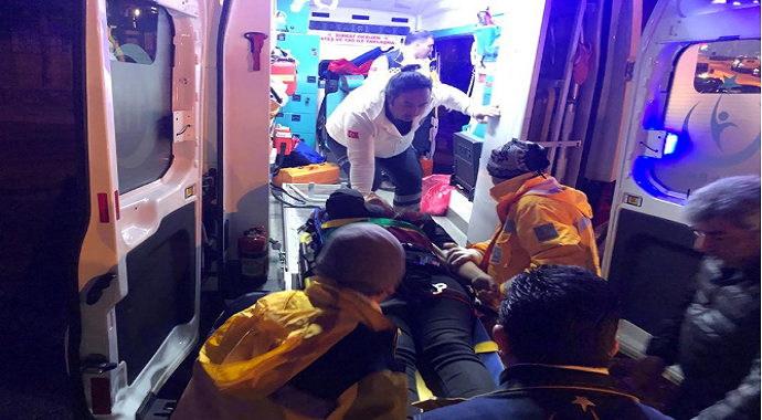 Ankara’da sıkışmalı trafik kazası: 1’i ağır 4 yaralı
